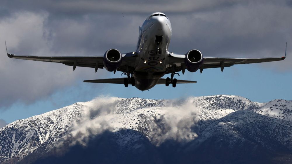 Budget airline Avelo has reportedly agreed to operate deportation and detention flights for ICE.