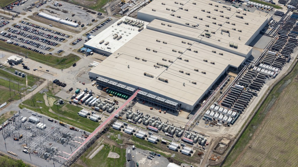 Elon Musk’s artificial intelligence company xAI is facing growing resistance from Memphis residents and environmental groups over its rapidly expanding data center operations. Locals say the company installed dozens of methane-powered turbines without obtaining required air permits, raising concerns about pollution in southwest Memphis, a heavily industrialized area with a historically Black population already burdened with high cancer and asthma rates.