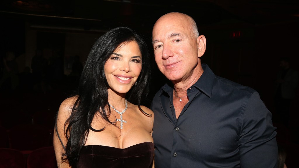 Protesters in Venice plan to disrupt Jeff Bezos and Lauren Sánchez’s lavish wedding, citing overtourism and heritage damage.